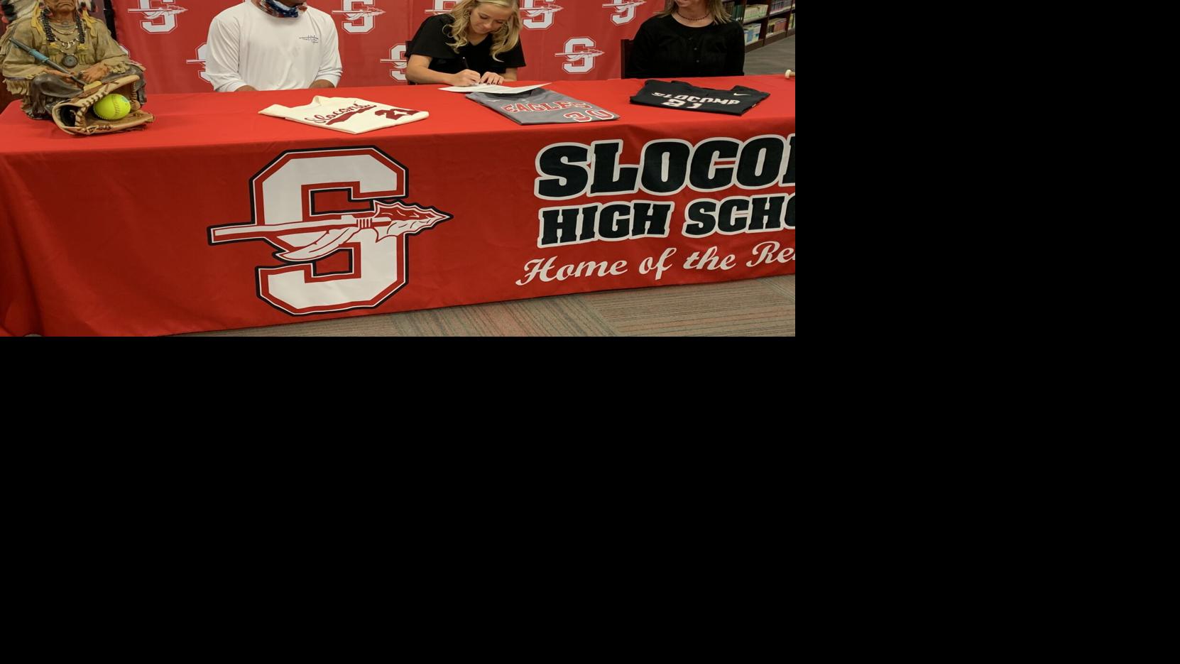 DothanEagle.com - Slocomb catcher Maggie Hales signs with Coastal Alabama North image