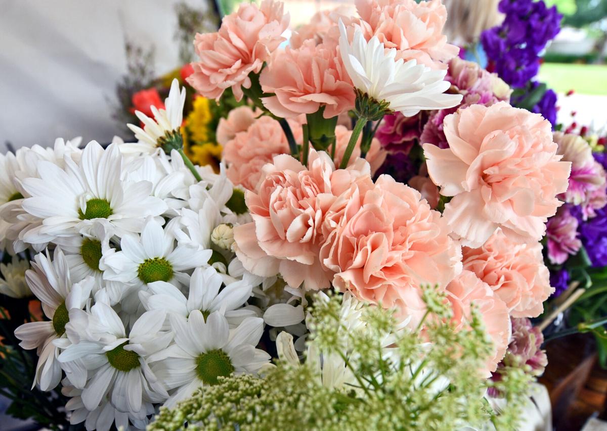 Gussied Up Flower Truck