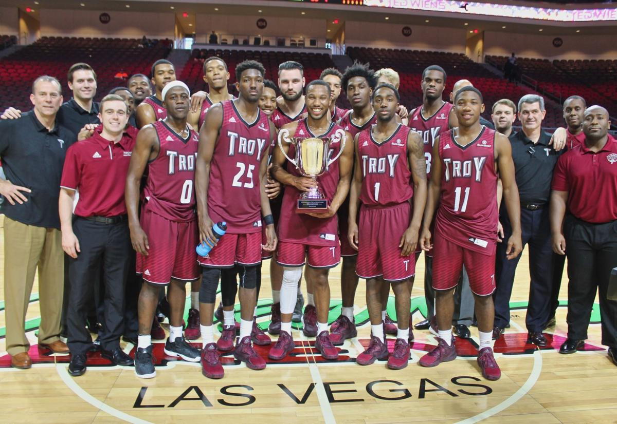 Varnado helps Troy basketball pull away from Chicago State Troy