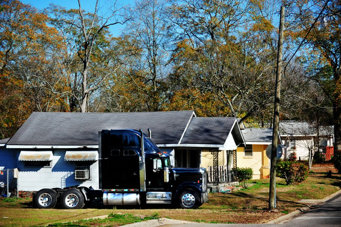 Answer Man: Does Dothan have ordinances against parking large trucks in residential areas?
