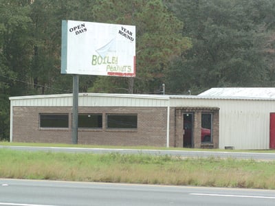 New gentlemen s club to open near Country Crossing