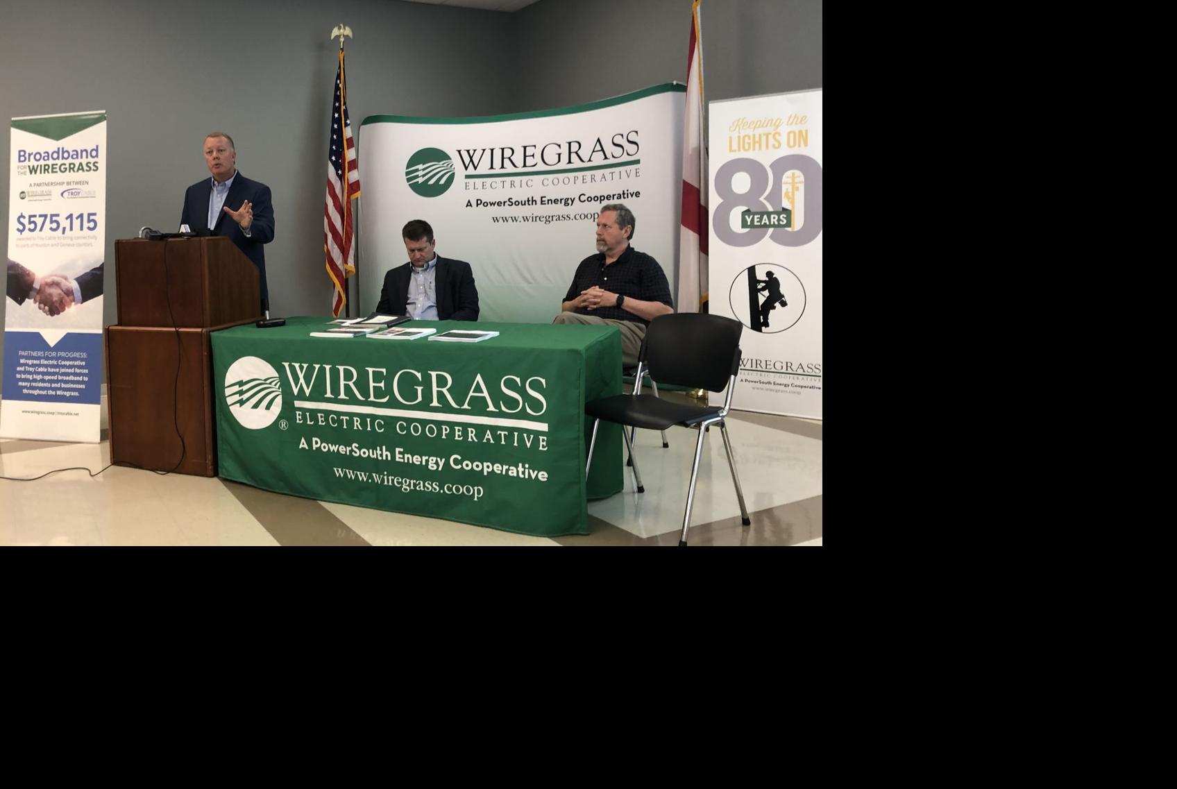 Leaders meet to outline next broadband access project