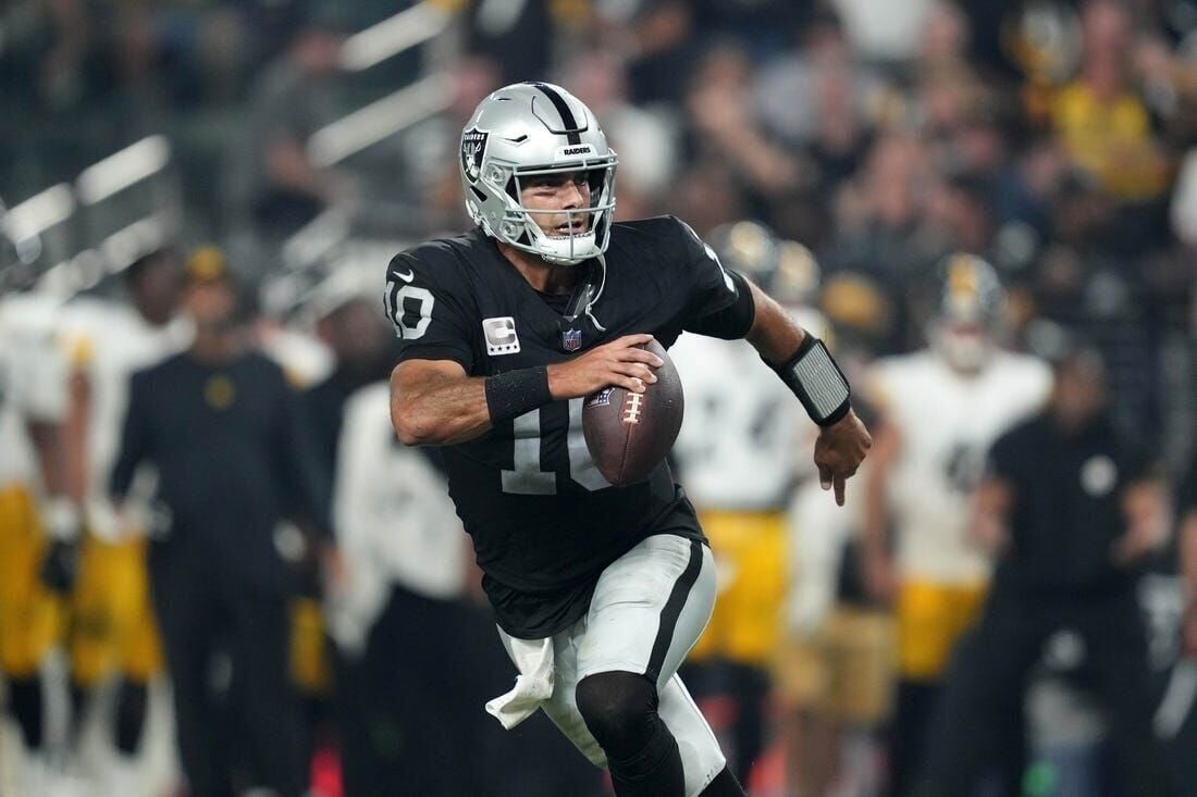 Raiders QB Jimmy Garoppolo Placed in Concussion Protocol After Loss to  Steelers