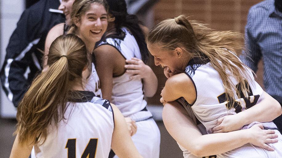 DothanEagle.com - Geneva Lady Panthers advance to Class 4A semifinals image