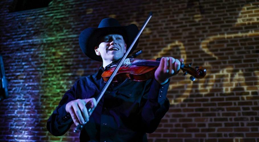 Music industry student to represent Alabama in 30th annual Country Music Week competition