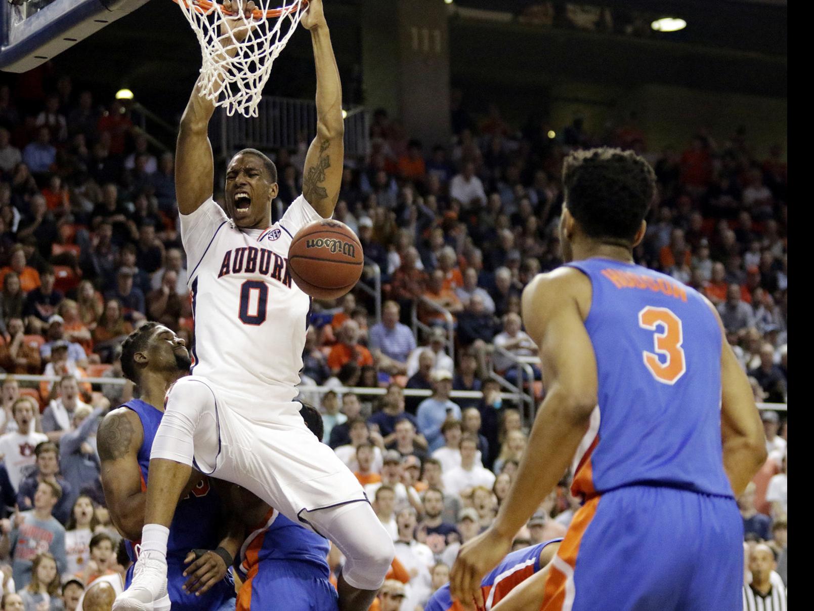 War Tampa Represents Auburn Family In Tbt Starting Saturday
