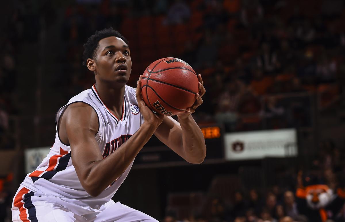 Injured Austin Wiley Expected To Be Ready For Auburn Basketball