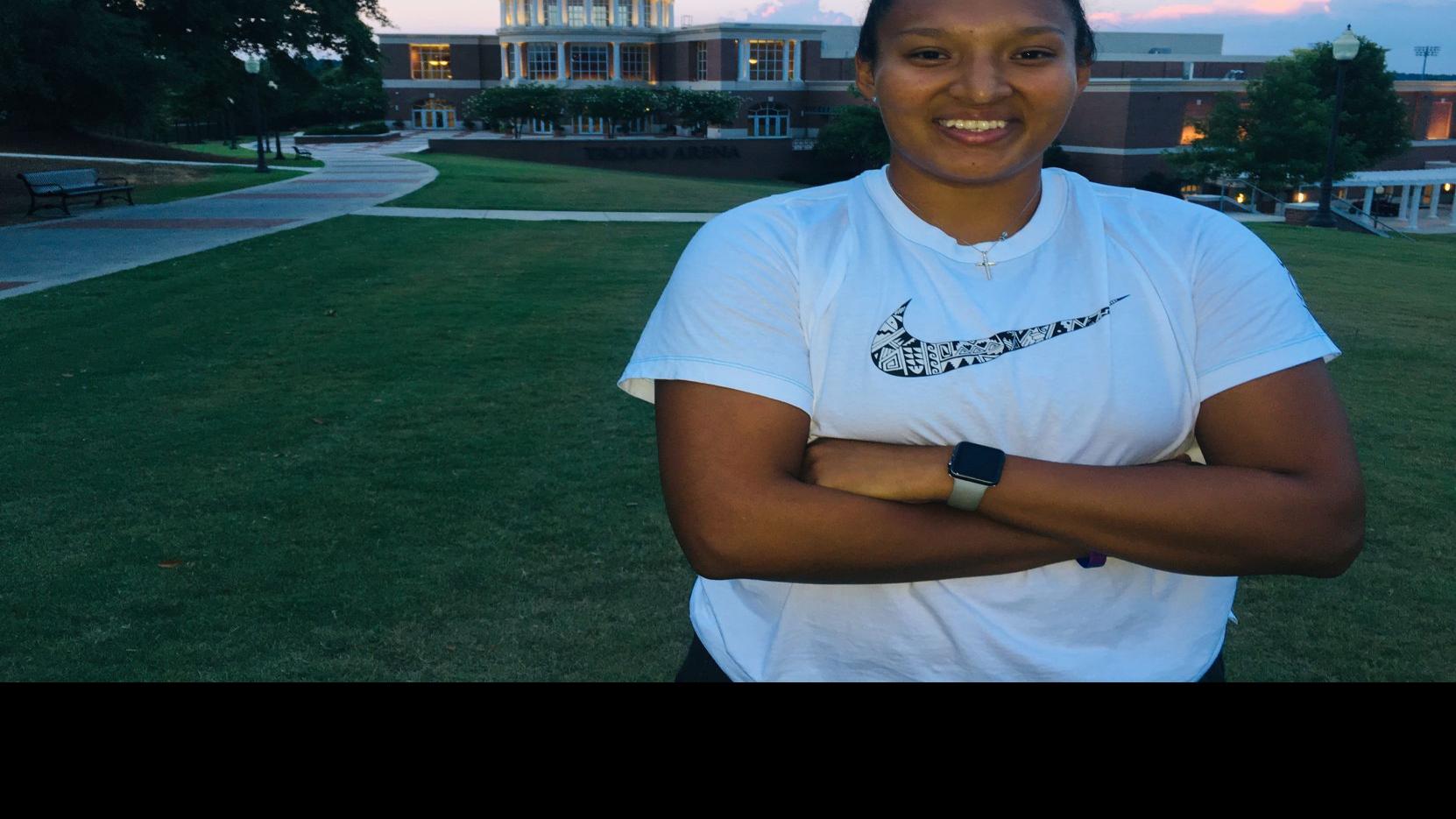 Former Trojan Women S Basketball Player Ramirez Part Of Nike N7