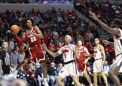 Lewis Alabama Roll Over Ole Miss 103 78 University Of Alabama