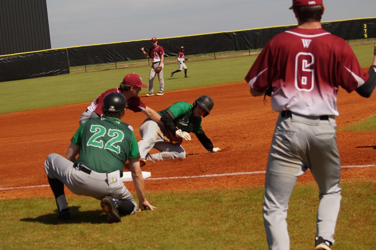 Wallace Outslugs Columbia State In Shootout Local Dothaneagle Com