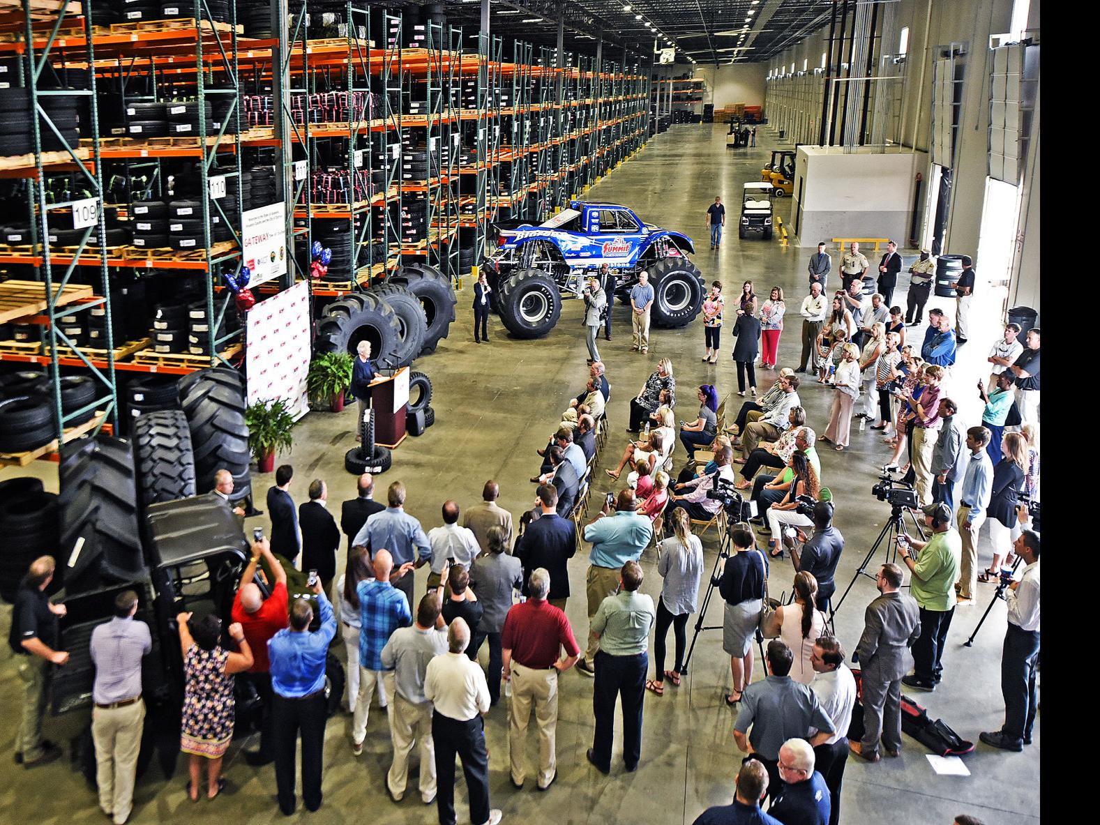 Gateway Tire Southeast Opens Distribution Center Business Dothaneagle Com