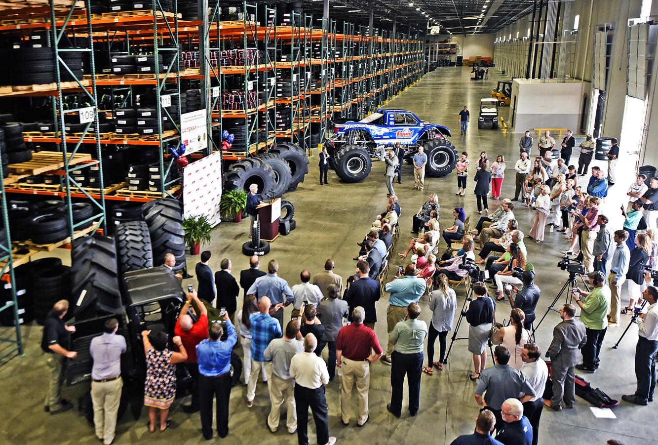 Gateway Tire Southeast opens distribution center