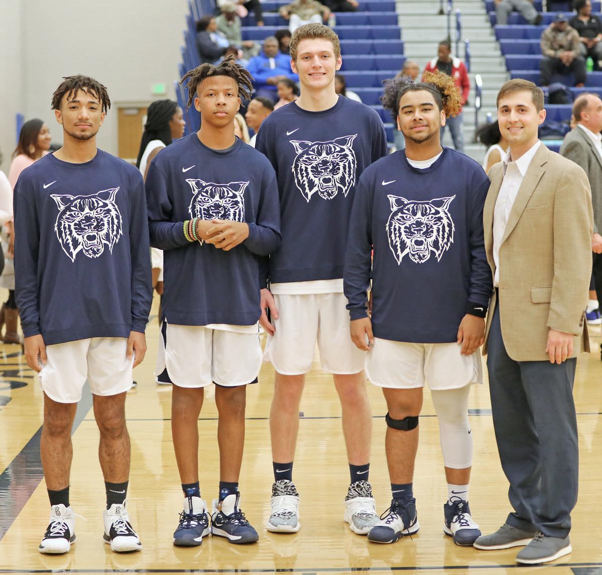 Enterprise girls, boys win on Senior Night Sports