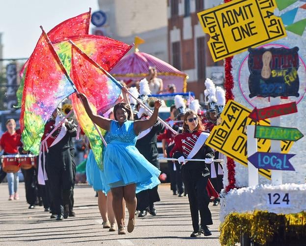 Peanut Festival parade draws thousands downtown