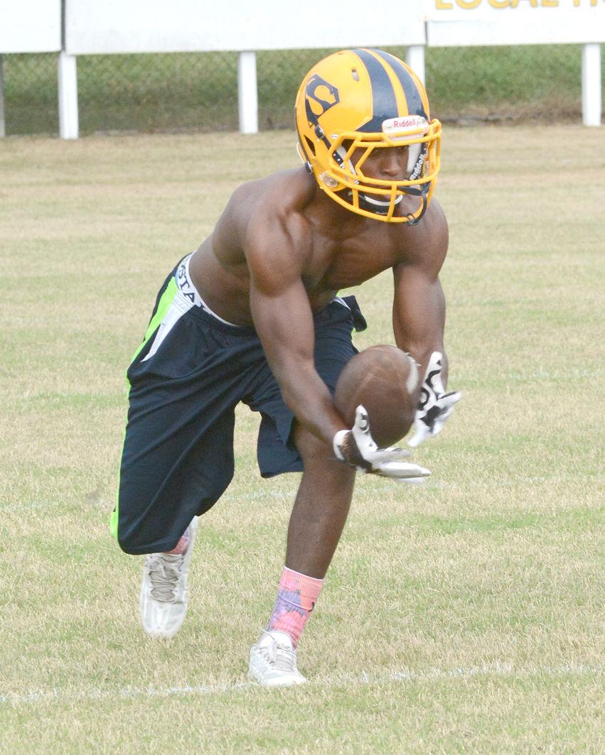 High school football preview Bronson at Sneads