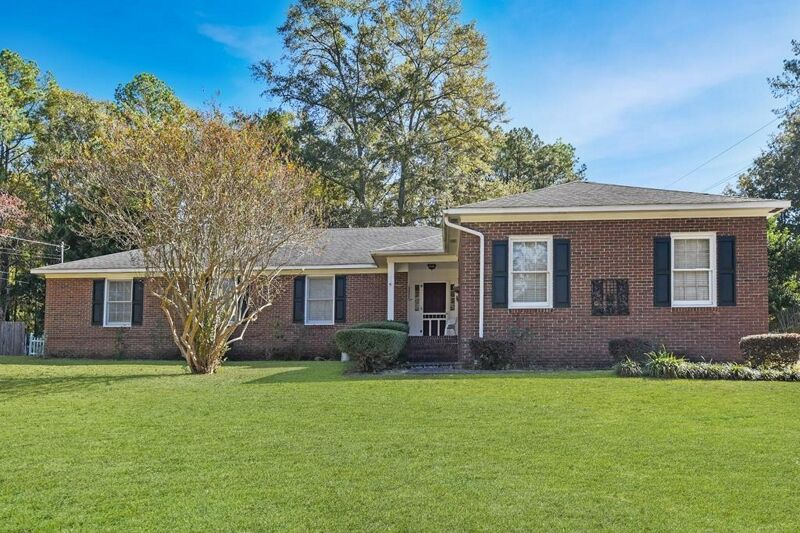 4 Bedroom Home in Dothan 274,500