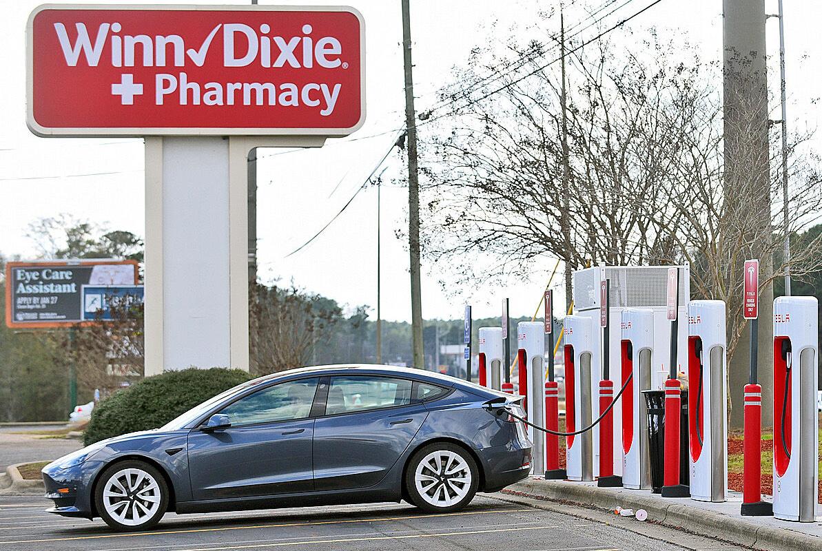 Answer Man: Are electric vehicle charging stations open 24 hours a day?