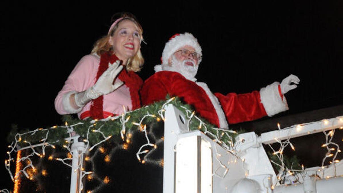 Marianna Plans Dec 4 Christmas Parade Local Dothaneagle Com Calhoun Christmas Parade 2021