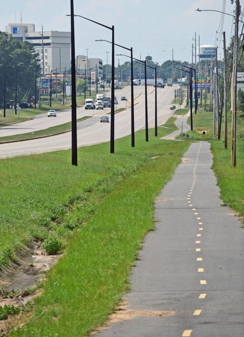 Dothan looks at sidewalk expansion around Southeast Health