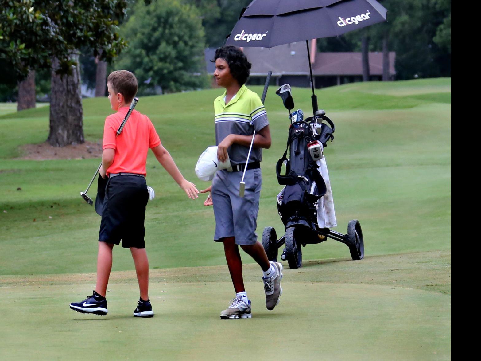 Future Masters Sandhu Opens 6 Shot Lead In 11 12 Division Heading