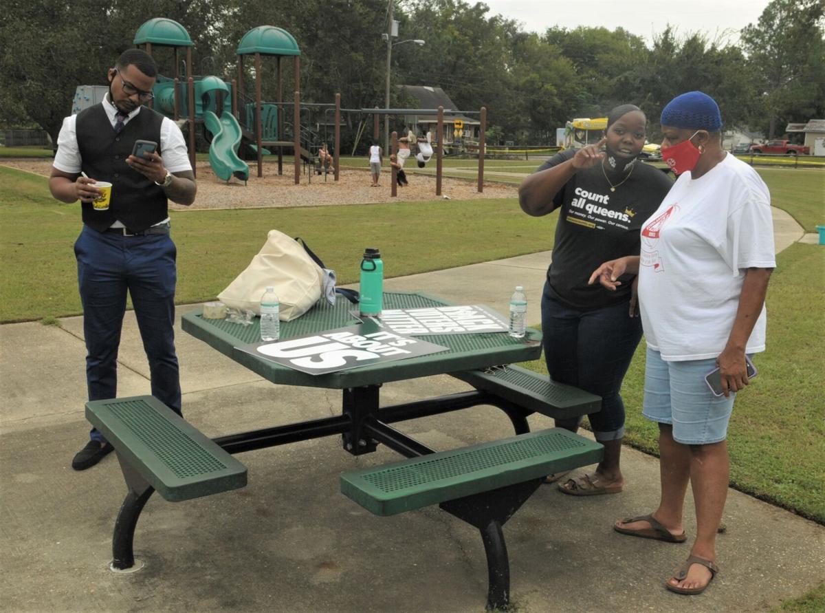 League of Women Voters hosts block party, voter services event
