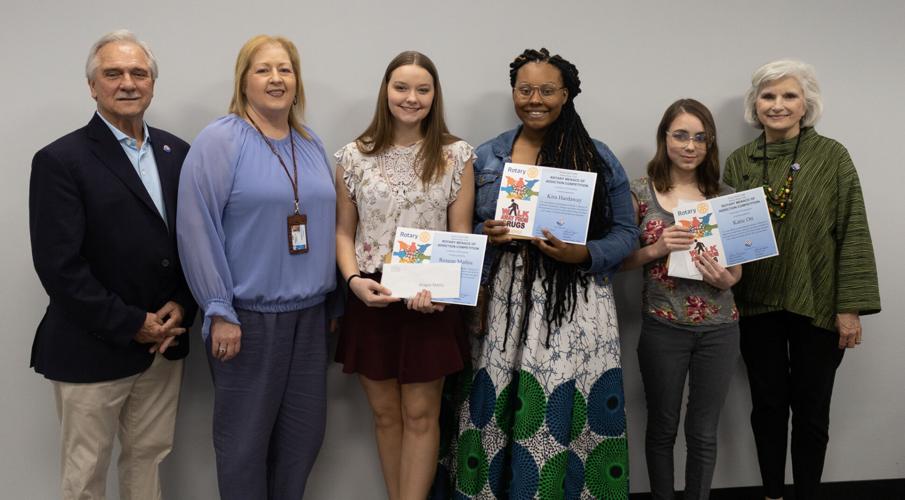 Rotary District 6880 awards Dothan City Schools students in essay and