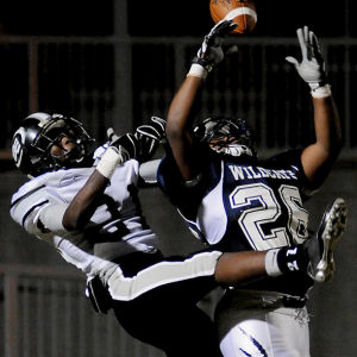 Enterprise Falls At End To Smiths Station Sports Dothaneagle Com