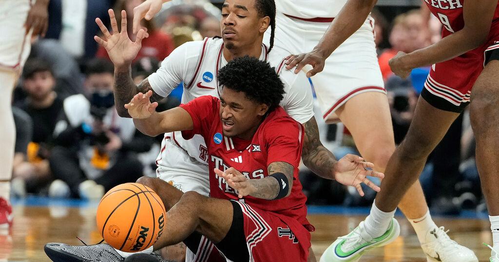 Texas Tech Can't Turn The Tide In Season Ending Blowout