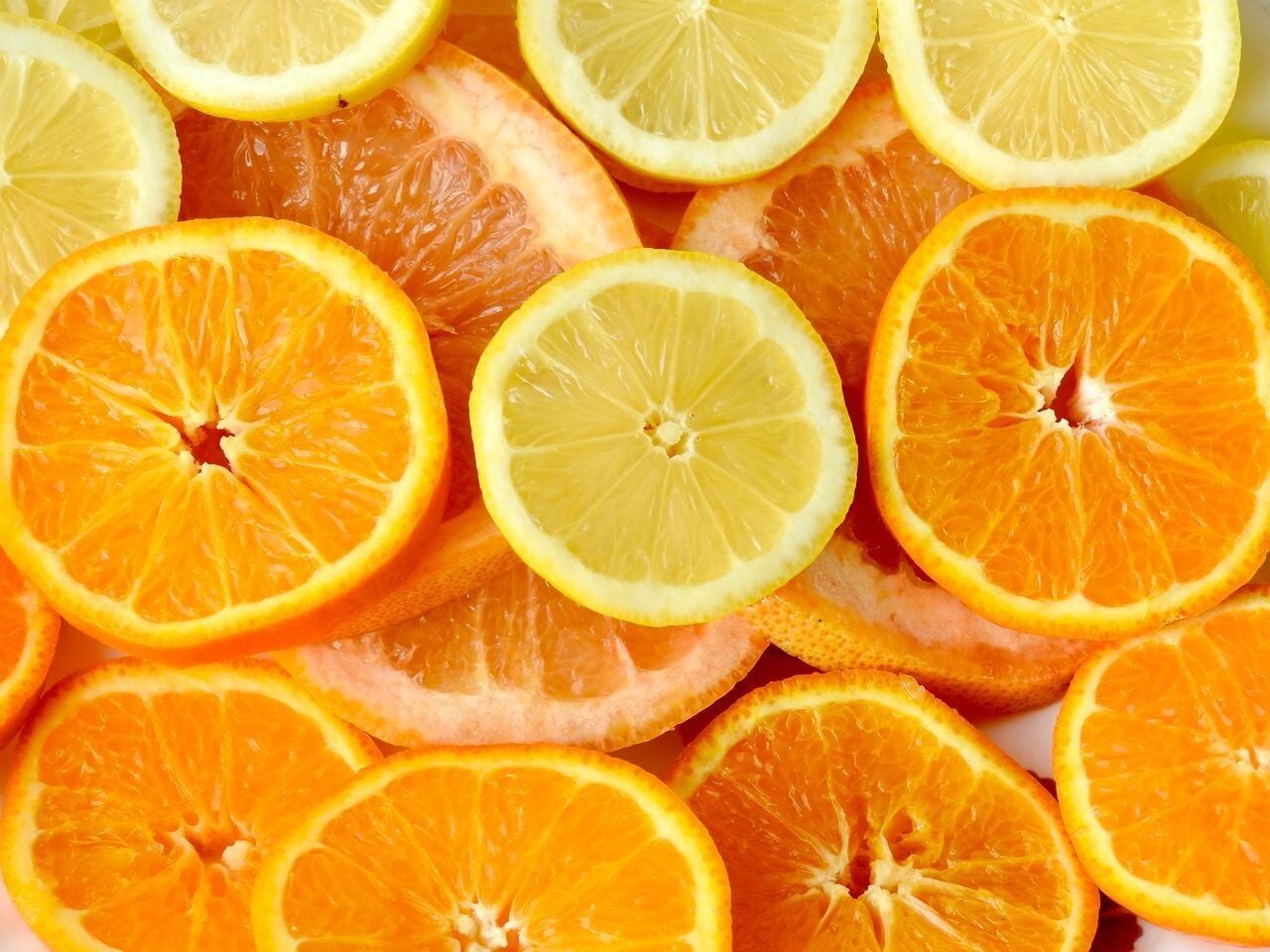 Study finds vitamin C boosts brain health in older adults | Health ...