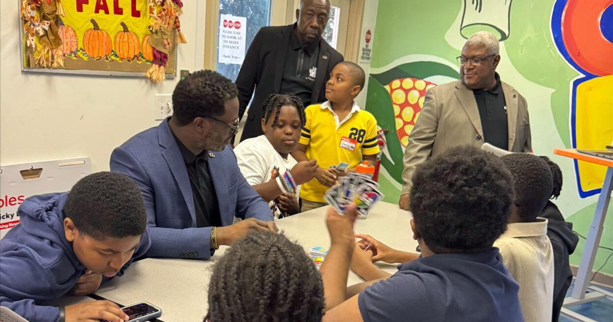 Sid Rundle Douglasville group serving as school mentors | Douglasville Sentinel ...