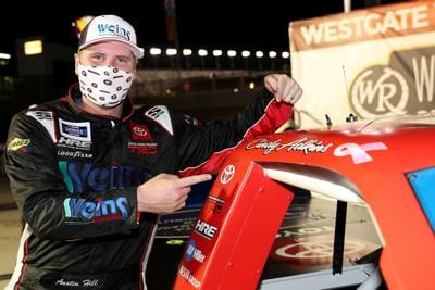 Hill back in Victory Lane