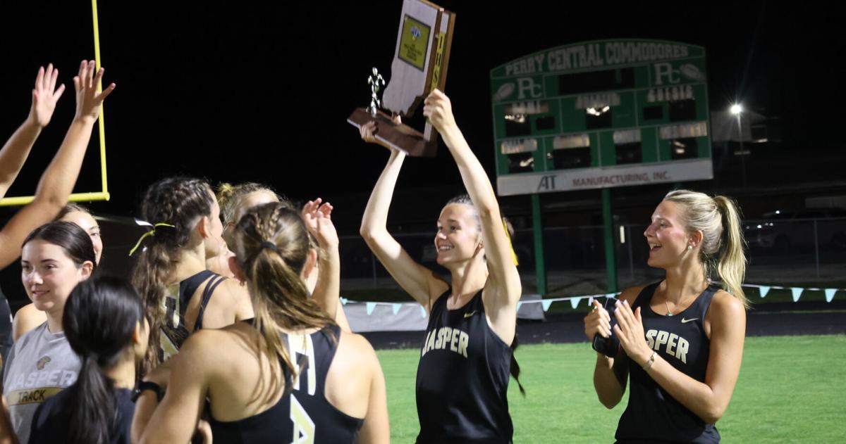 Wildcat girls win fourth straight sectional