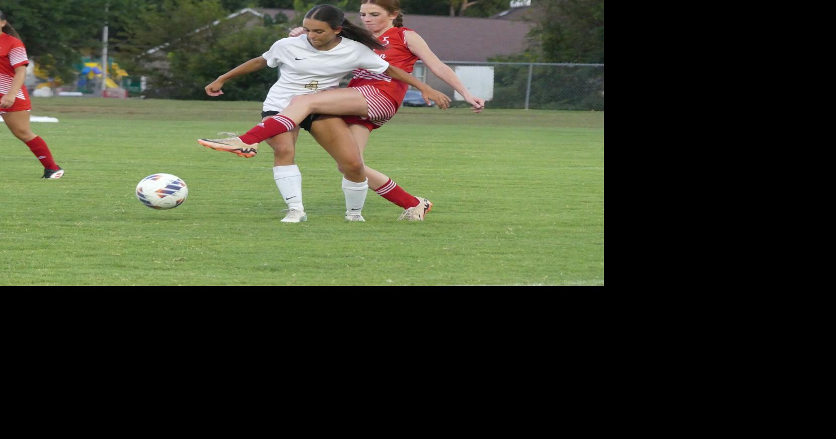 Marksmen drop regular season finale to Pioneers | Sports ...