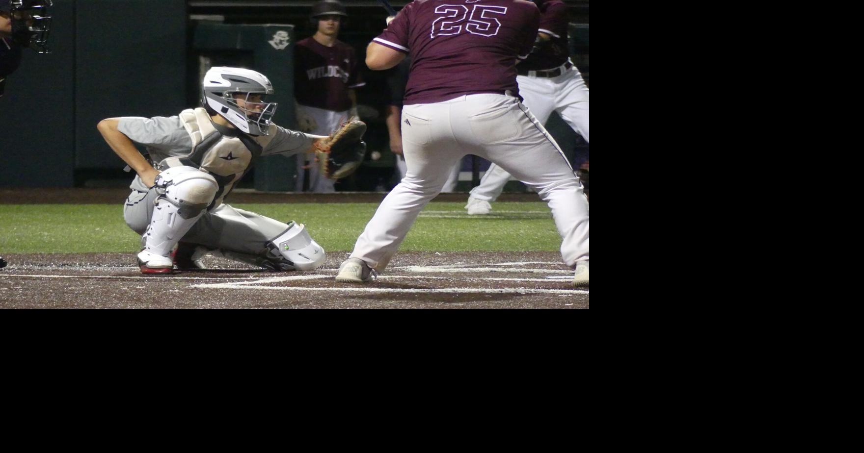 Patriots advance to sectional championship with 7-5 win over Wildcats