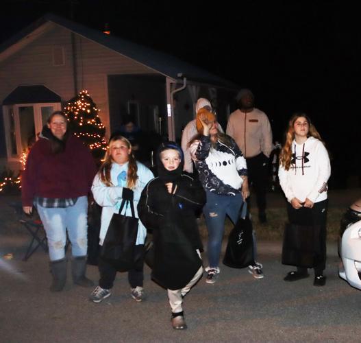 Cannelton Christmas Parade gives an exciting start to the season