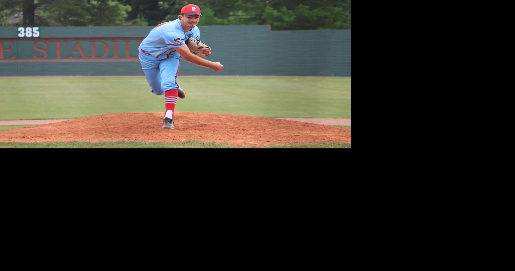 Noblitt with 2026 Bombers after missing last summer