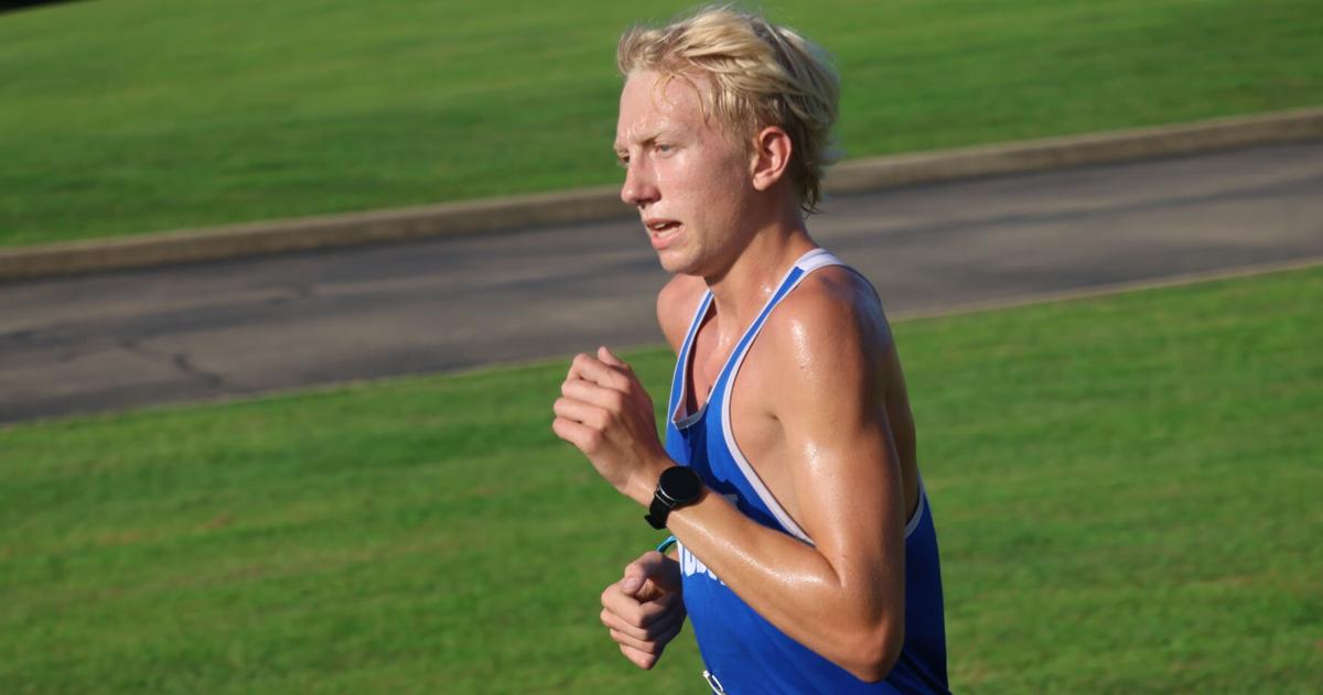 Seger sets record, Cats sweep
