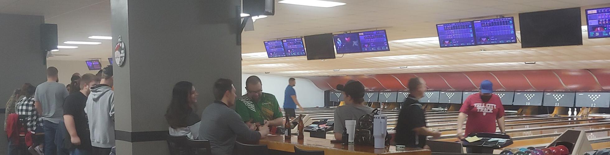 Tell City Bowling Center rolls a strike on New Year’s Eve Perry