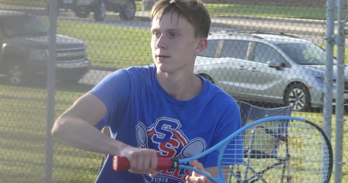Rebels fall to Raiders in PAC tennis play
