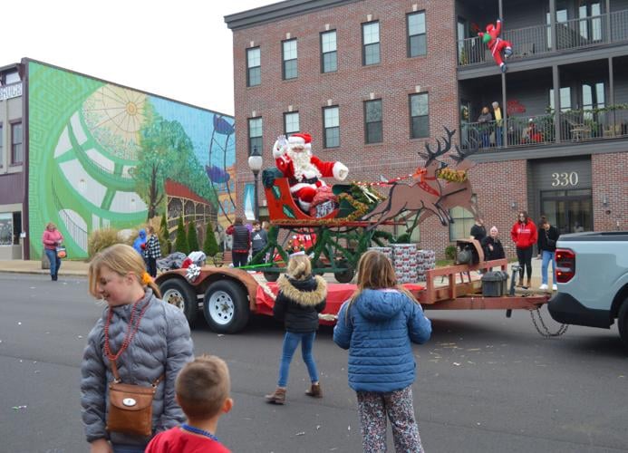 Christmas Parade rocks Rockport News