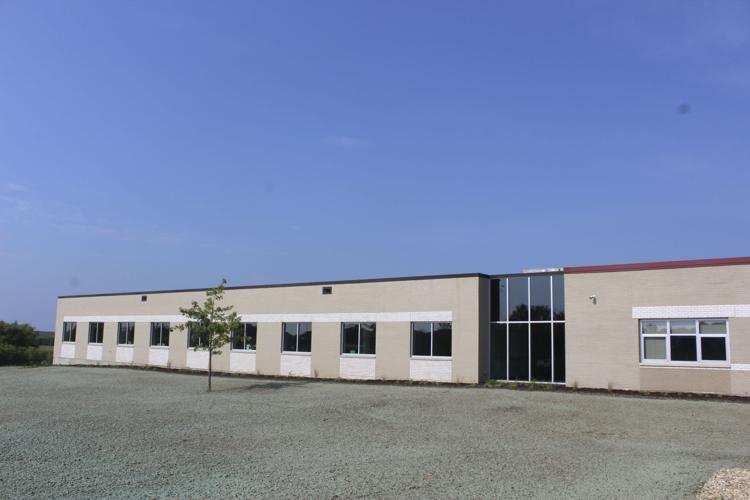 Peosta Elementary opens with school expansion News