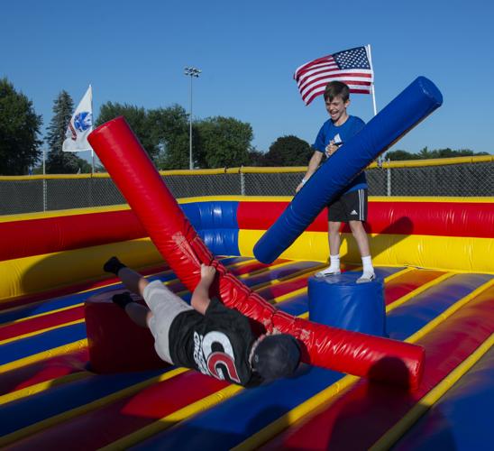 Commercial Club hosts annual celebration News