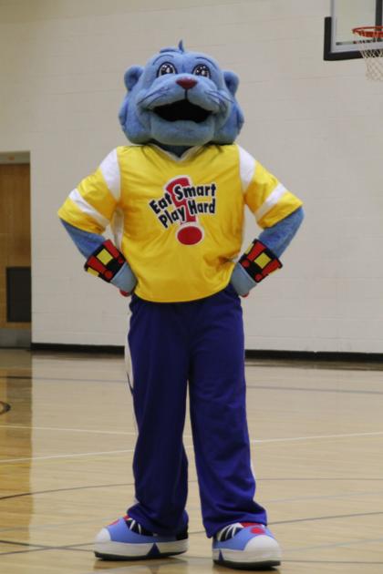Mv Elementary Students Celebrate Health News