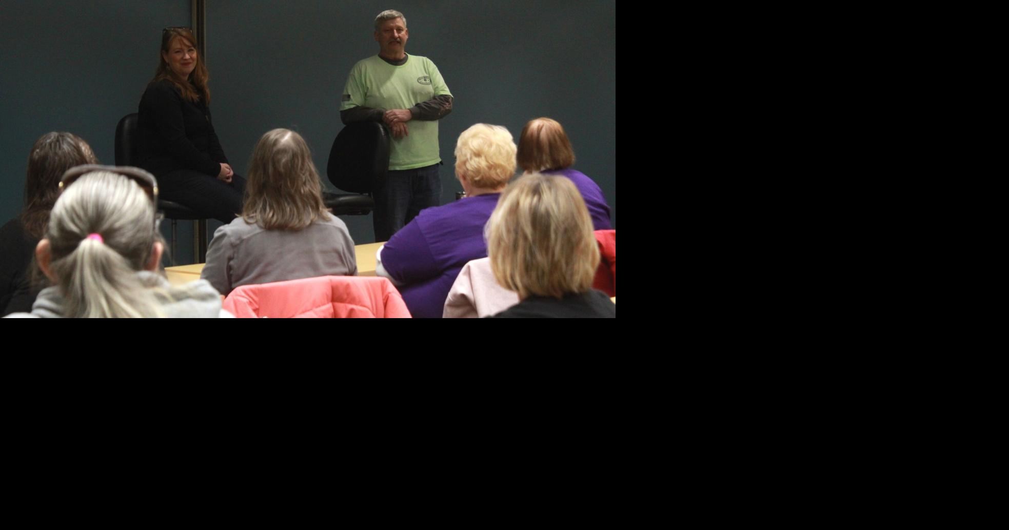 Forum discusses mobile home, chemical issues