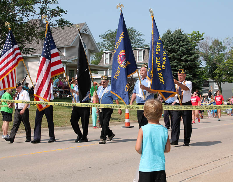 Epworth Town and Country Days parade Multimedia