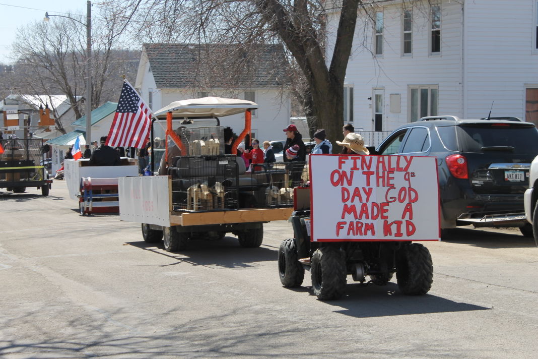 The Farmers' Day parade in New Vienna Gallery