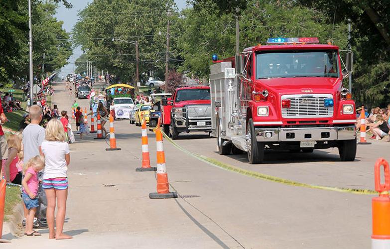 Epworth Town and Country Days parade Multimedia