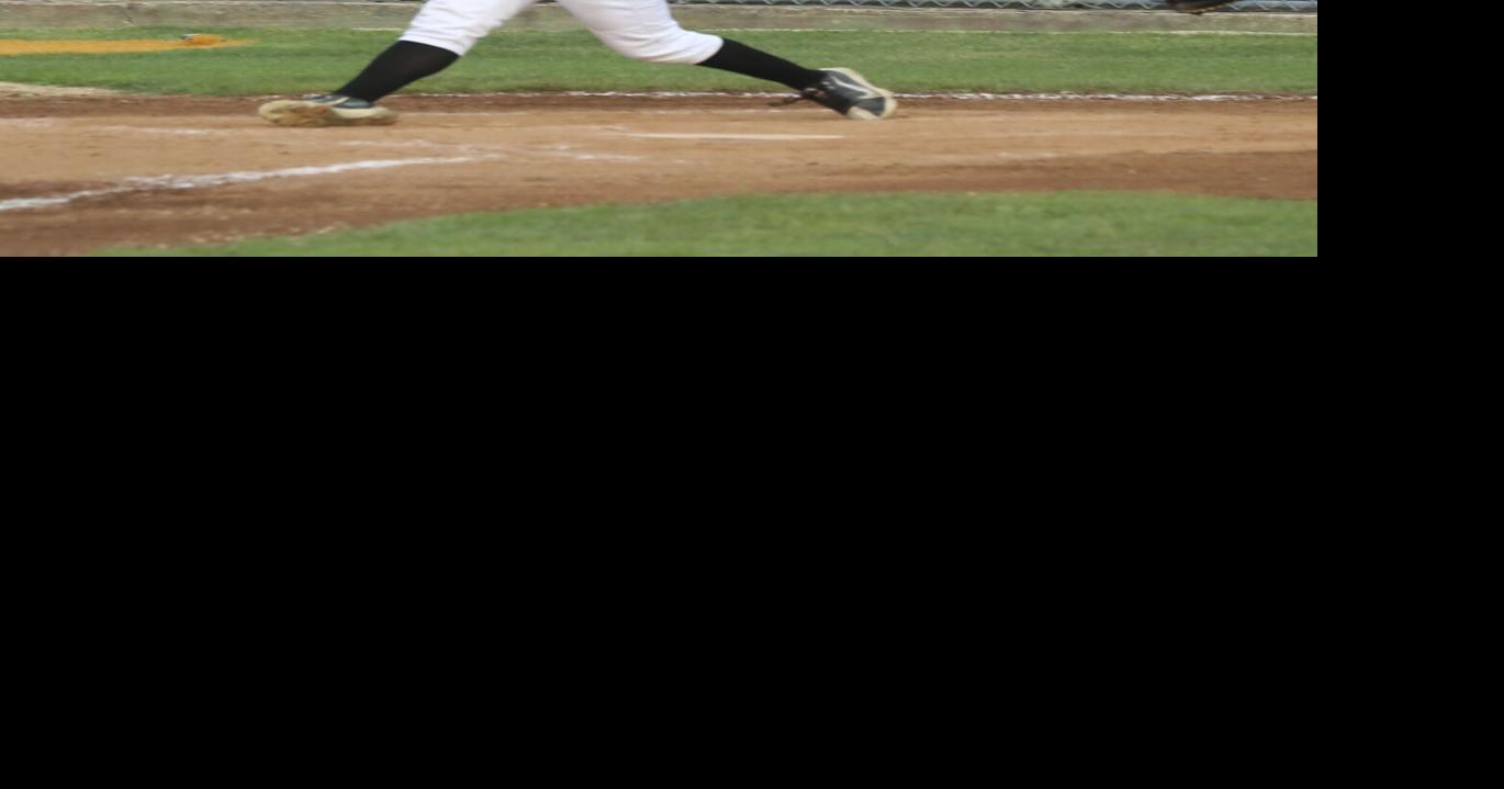 Whitehawks ease to 11-0 win over Monticello
