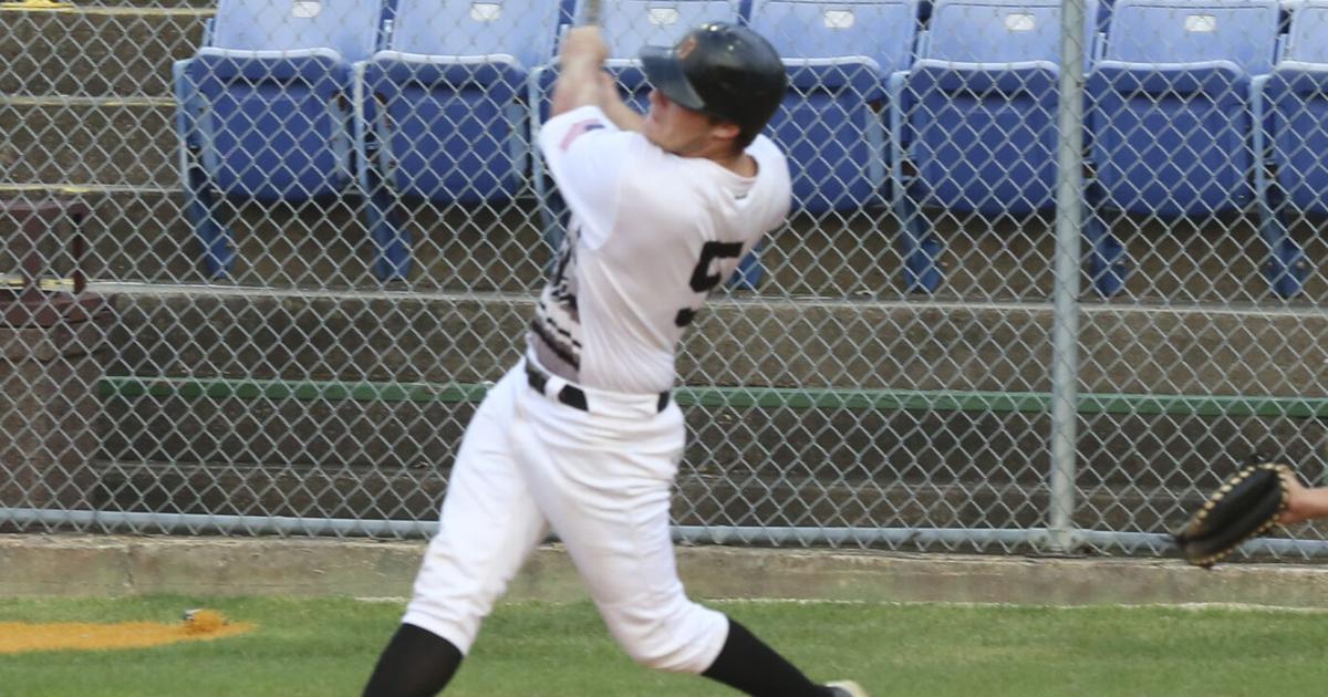 Whitehawks ease to 11-0 win over Monticello