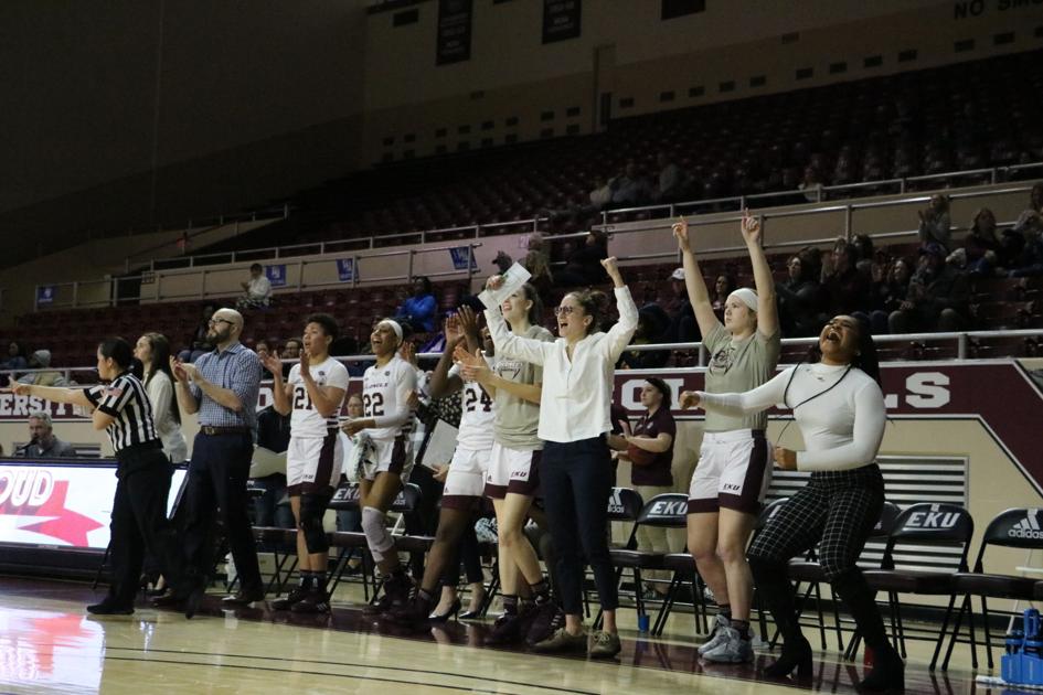 Eku Women S Basketball Moving In The Right Direction Under